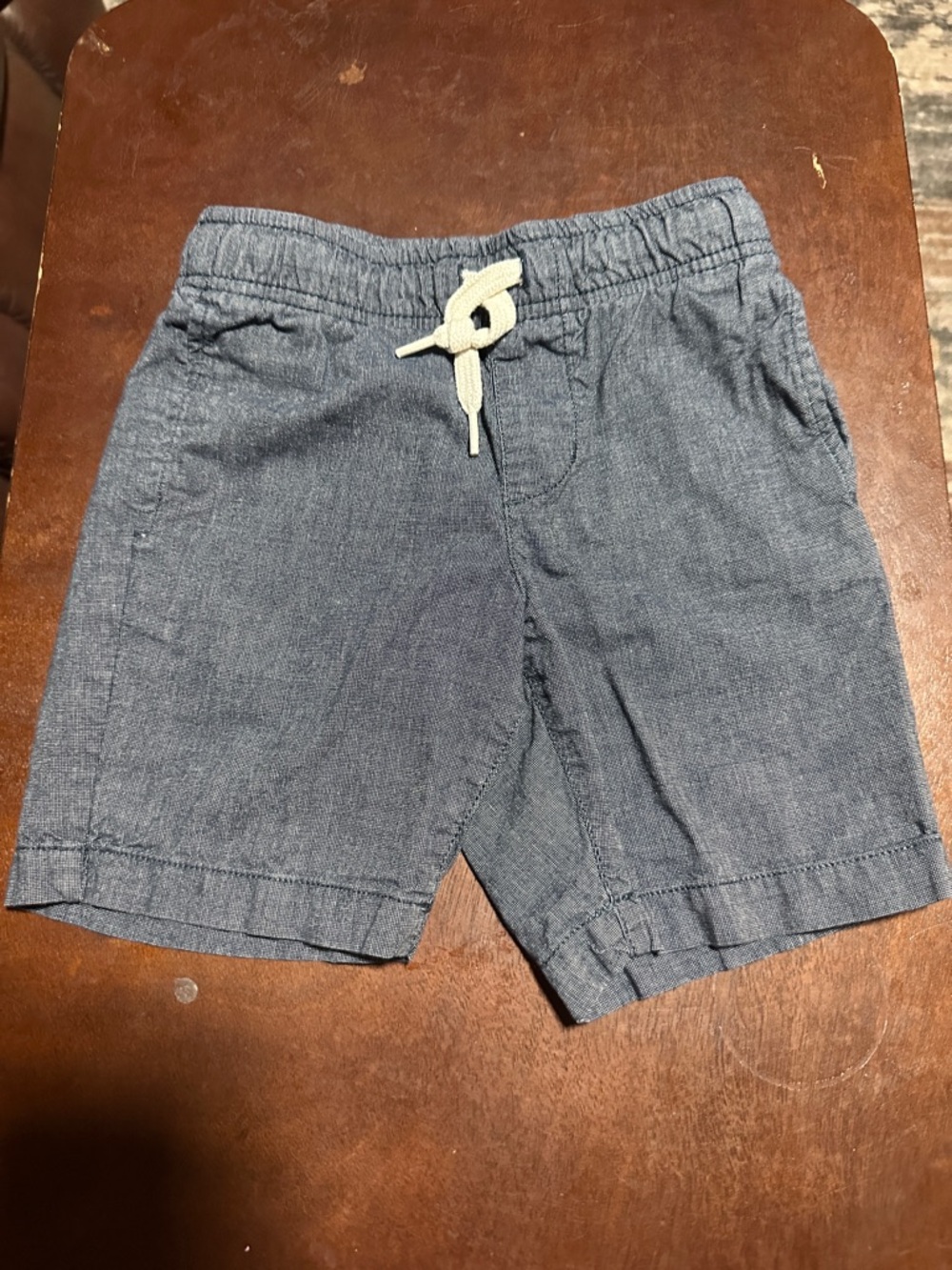 Old Navy Blue Chambray Elastic Waist Shorts with Cream Tag